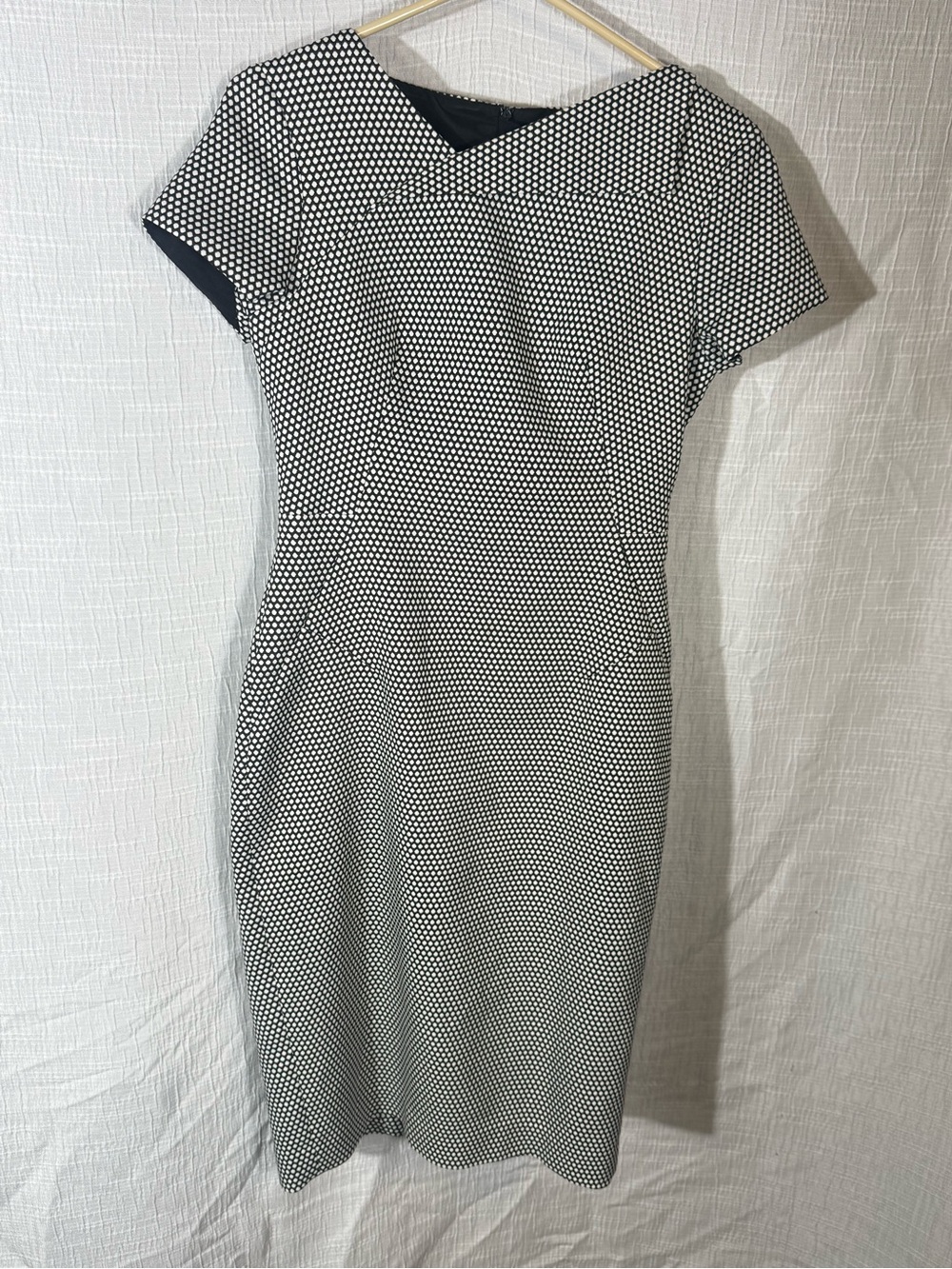 LK Bennett DR Nieve Black White Tailored Dress Dots MIDI Size 6